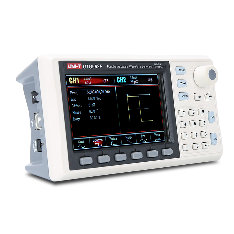 UNI-T UTG932E Waveform Generator